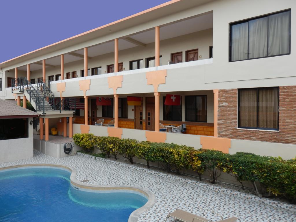 Hotel Garant & Suites Boca Chica Exterior photo