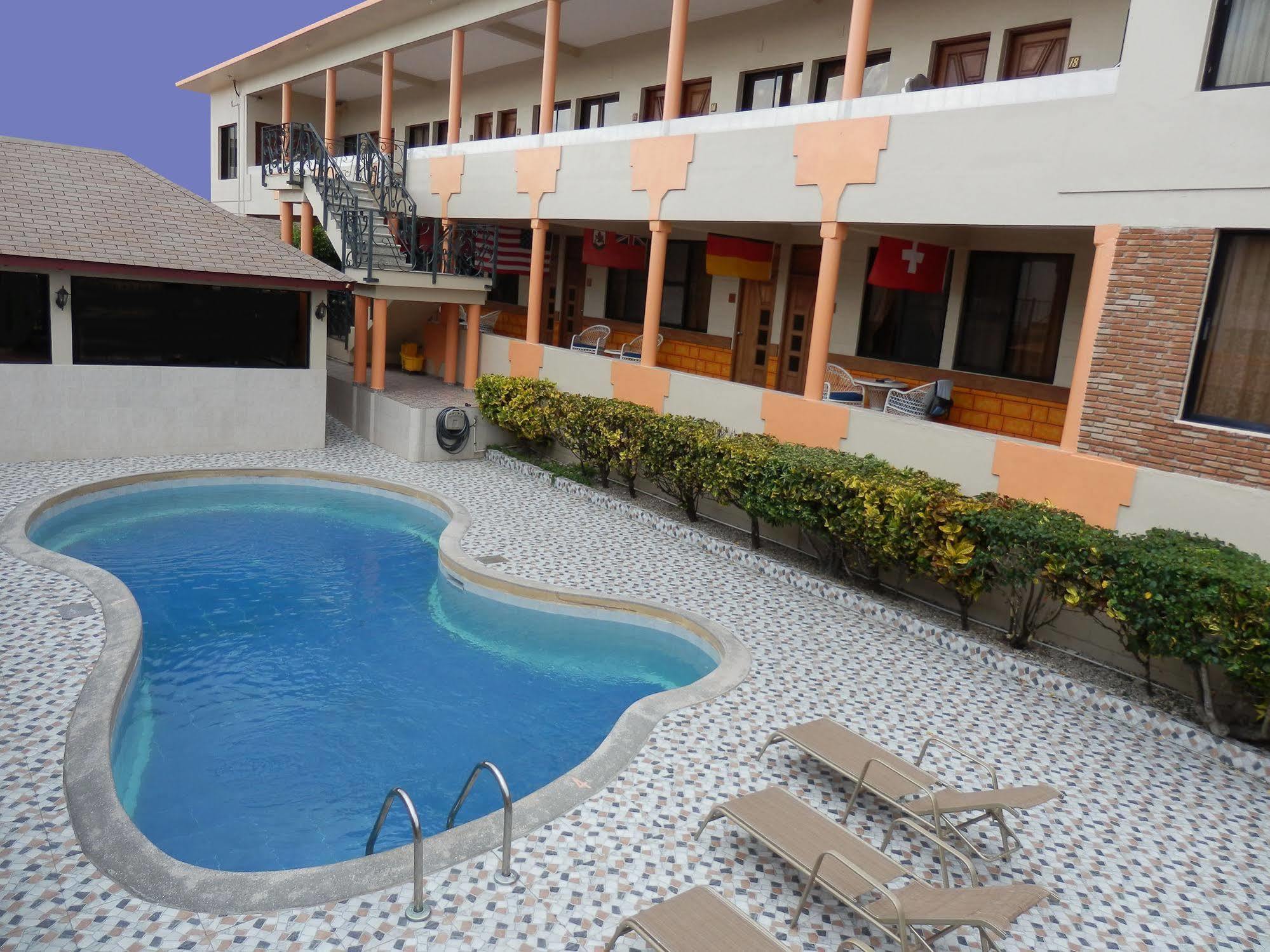 Hotel Garant & Suites Boca Chica Exterior photo